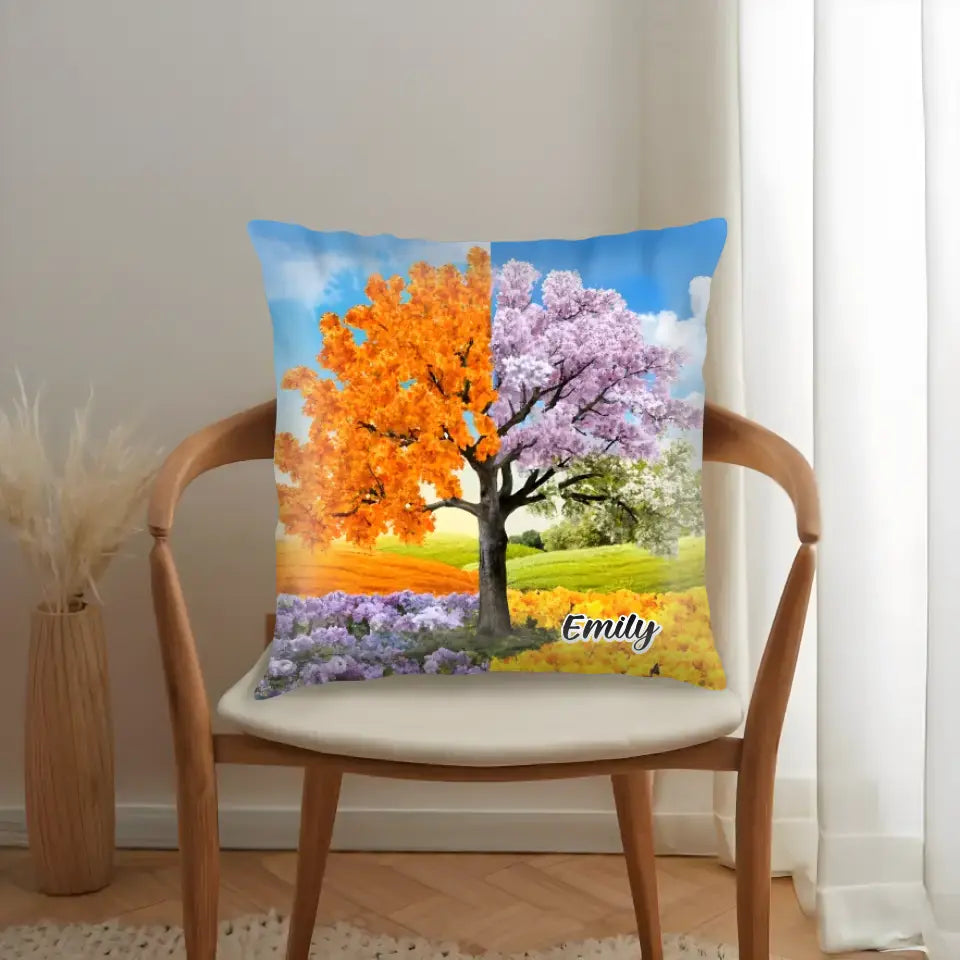 Jahreszeitenbaum – personalisiertes Kissen