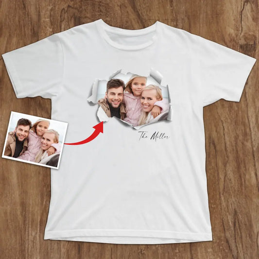 Ripped T-shirt "Family"  - Personalized T-Shirt